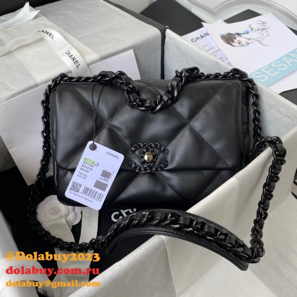 Best Replica Lambskin Gold-Tone AS1160 White/Black 19 Handbags Online Sale