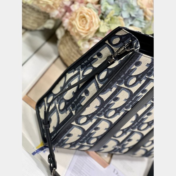 Luxury High Quality Dior EAST-WEST HANDBAG