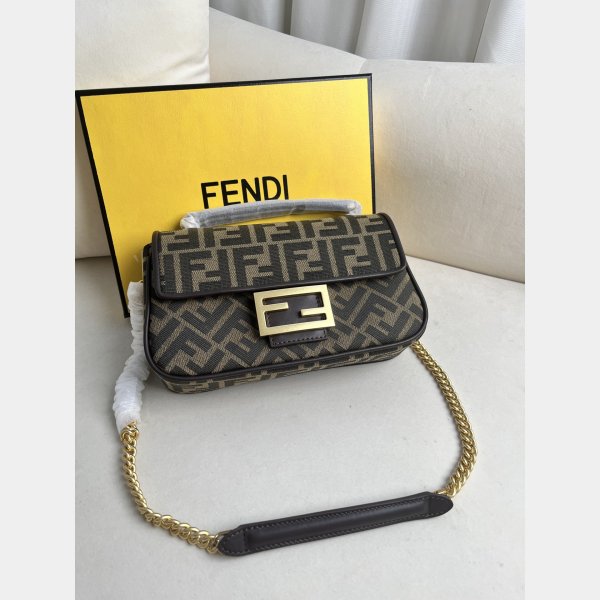 Best FENDI Iconic Baguette FF logo Luxury HANDBAG