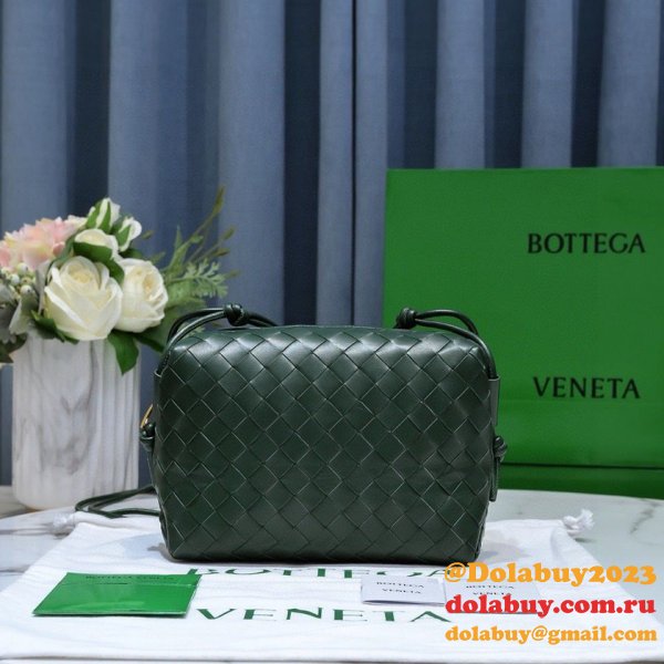 BEST Bottega Veneta Loop Camera Perfect bag 22cm