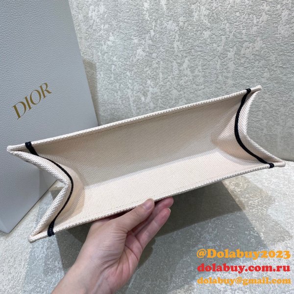 Replica Christian Dior CD Book Tote Dolabuy and Bag of the Week