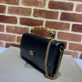 Gucci Replica 675794 Diana small shoulder bag in black/brown