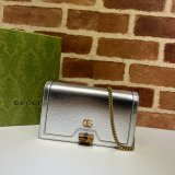 The Gucci Best Diana Replicas bag with bamboo 696817