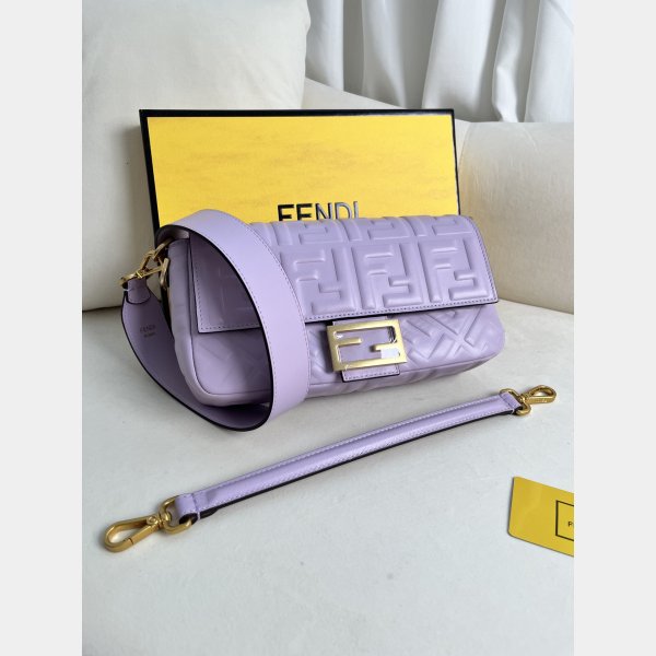 Top Quality fendi Iconic Baguette Medium nappa handbag