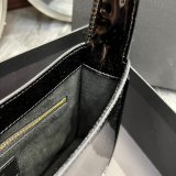 YSL 7 Star replica 657228 LE 5 À 7 hobo bag in Patent Leather