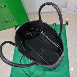 Luxury BOTTEGA VENETA Medium Arco Tote Bag 36CM