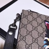 Gucci Best GG Supreme 473904 Bestiary Pouch With Bee