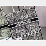 Replica Christian Dior Trotter Pattern Hand CD Book Tote Bag