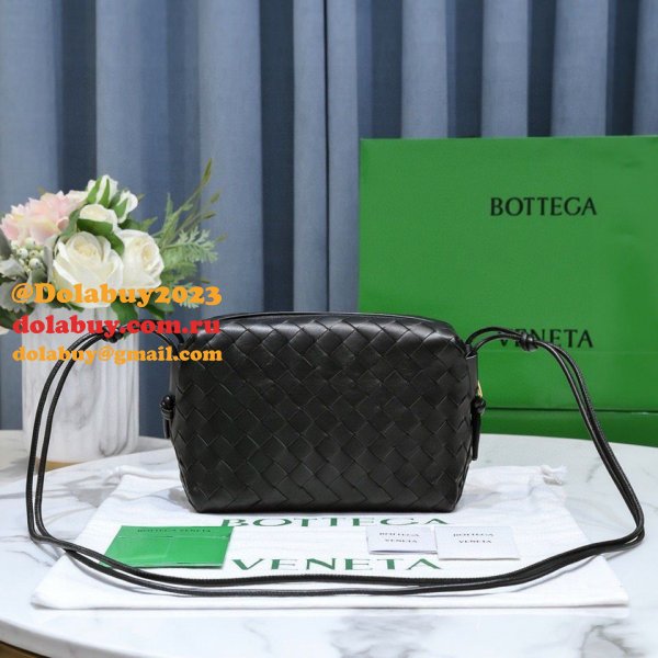 BEST Bottega Veneta Loop Camera Perfect bag 22cm