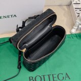 Luxury BOTTEGA VENETA 1:1 Mirror Vanity Case 789109